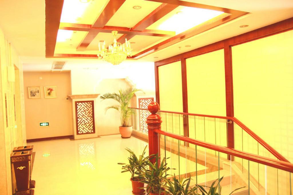 Guangzhou Yuncheng Hotel Buitenkant foto