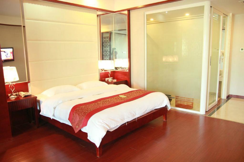 Guangzhou Yuncheng Hotel Buitenkant foto