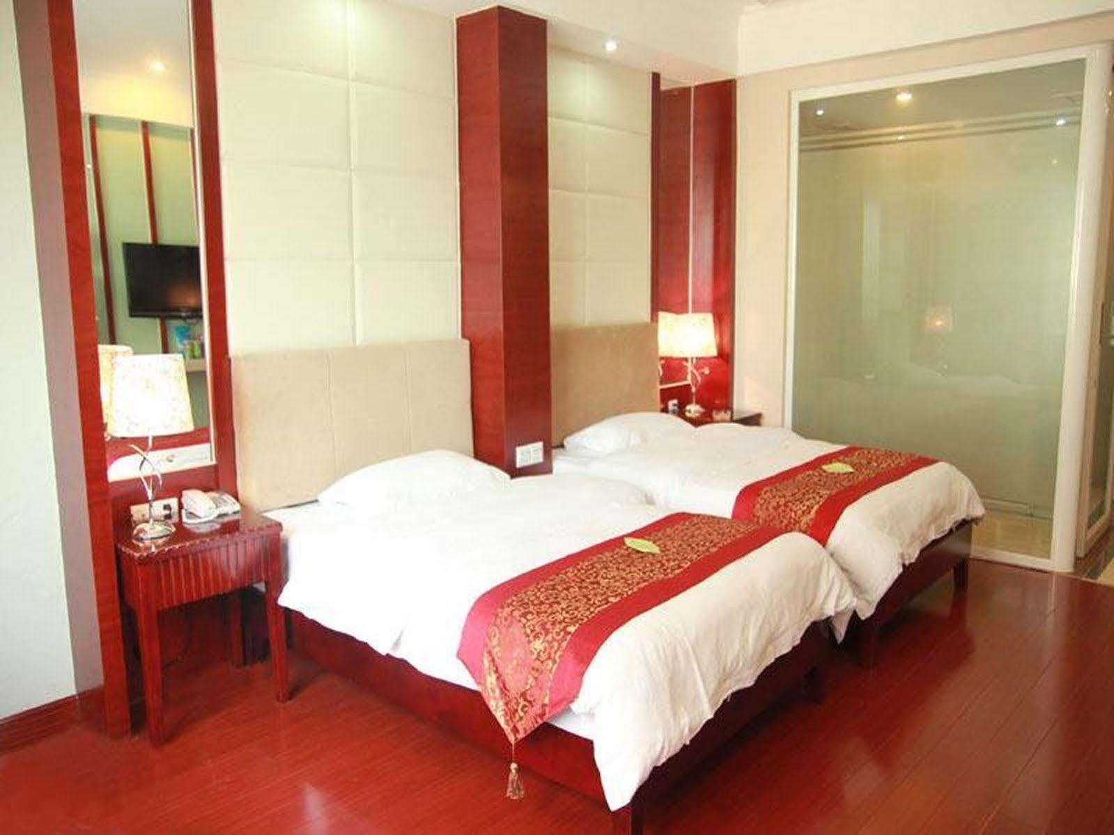 Guangzhou Yuncheng Hotel Buitenkant foto
